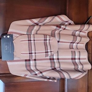 Nicole Miller New York Ladies L/XL poncho with Small dog sweater